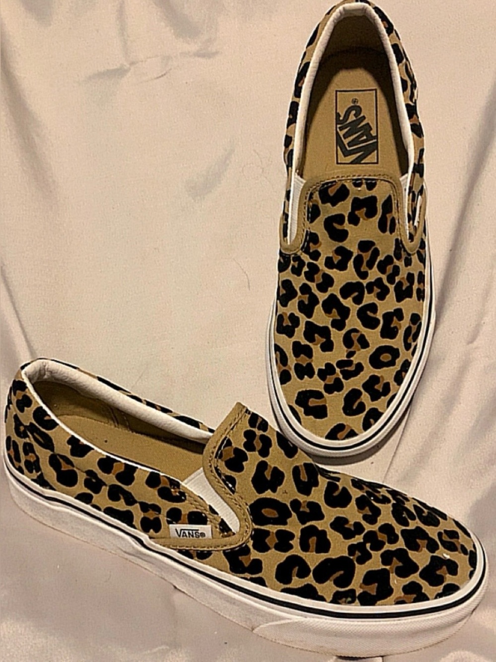 Vans Classic Slip-On Leopard Print Canvas Sneakers Women’s 7.5 EU 38